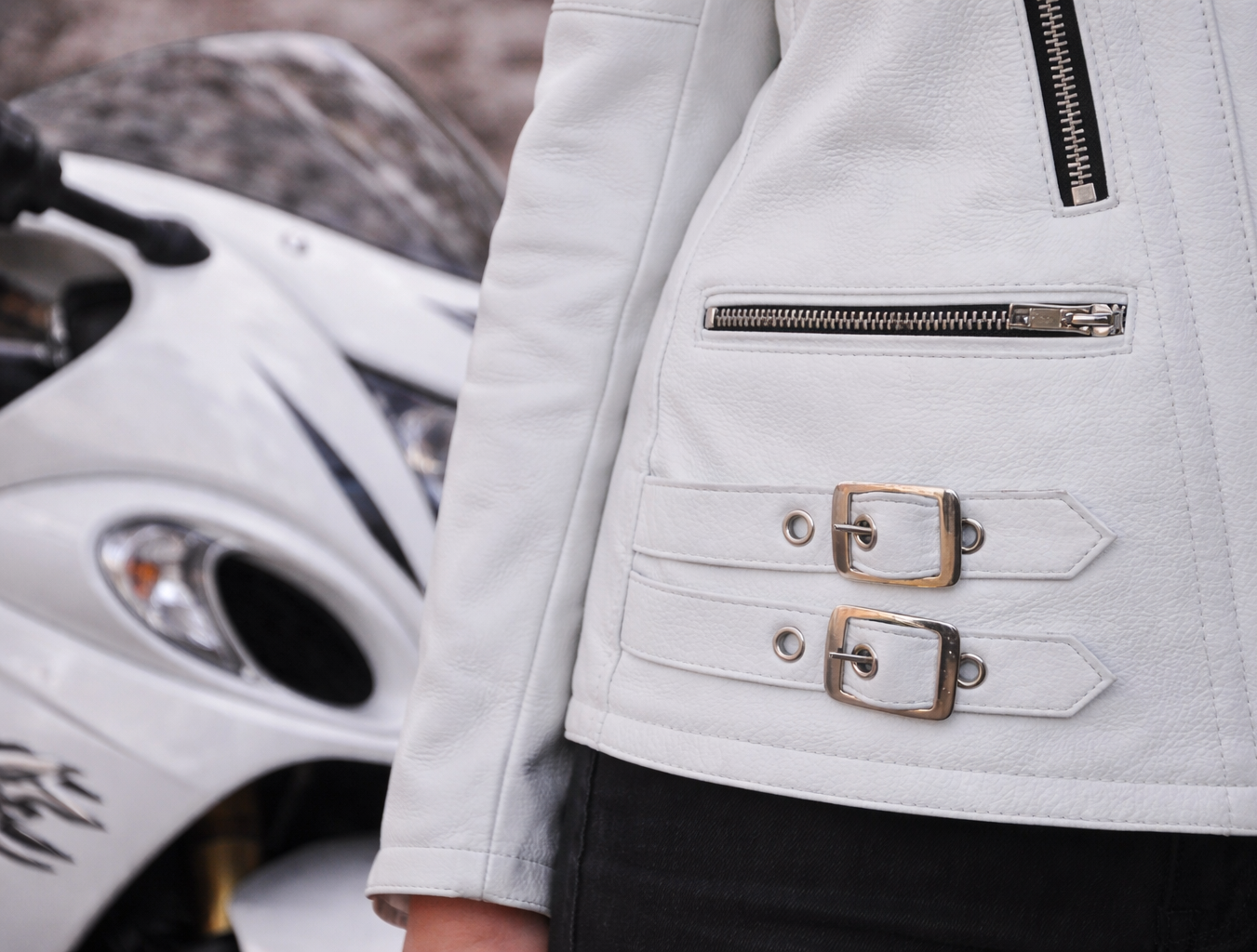 Blouson Moto Femme Style Perfecto Blanc